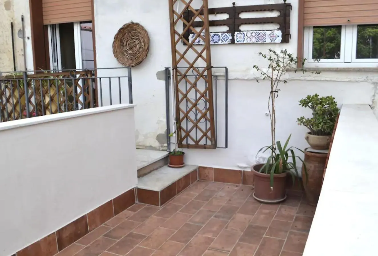 Apartments Palermo Cappuccini Nica E Mia Italy